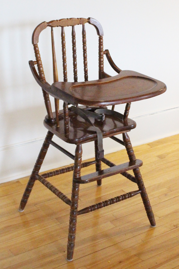 Dark wood high discount chair